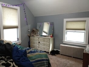 112 S 5th St, Unit Upper in Mankato, MN - Building Photo - Building Photo