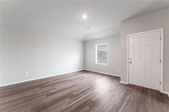 3604 N Hariet Dr in Siloam Springs, AR - Building Photo - Building Photo