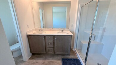 30816 Viper Ct in Menifee, CA - Building Photo - Building Photo