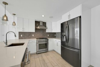 209-211 Hackensack Plank Rd in Weehawken, NJ - Building Photo - Building Photo