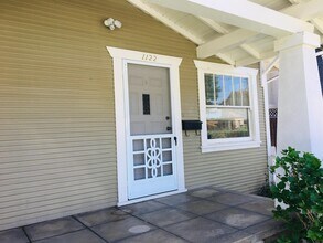 1122 Channing Ave in Palo Alto, CA - Building Photo - Building Photo