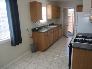 1351 Scott Blvd in Santa Clara, CA - Building Photo - Building Photo