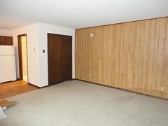 1401 Harlyn Ave in Rothschild, WI - Foto de edificio - Building Photo
