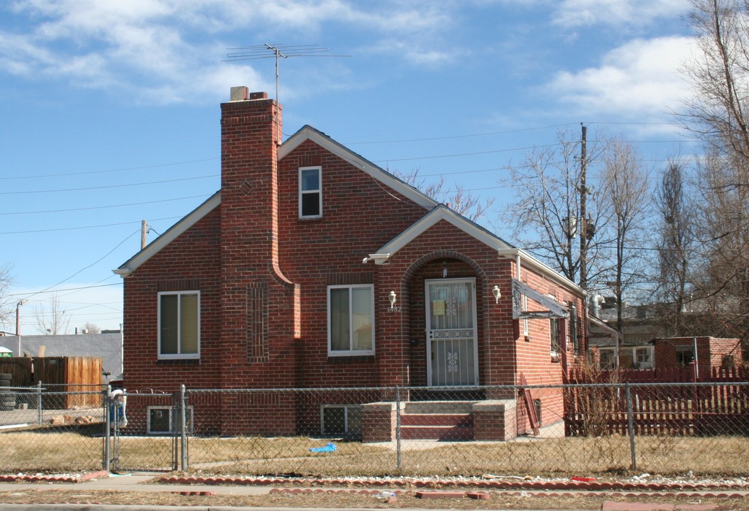 1480 Boston St in Aurora, CO - Building Photo