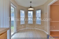 273 Oakpointe Dr photo'