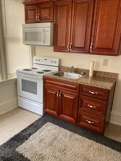 339 Spring St, Unit 3R