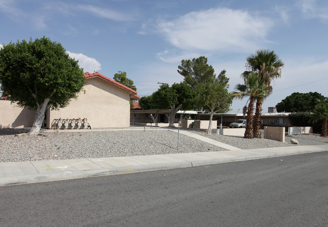 13620 Quinta Way in Desert Hot Springs, CA - Building Photo - Building Photo