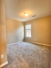 5205 Graceland Dr in Midland, TX - Foto de edificio - Building Photo