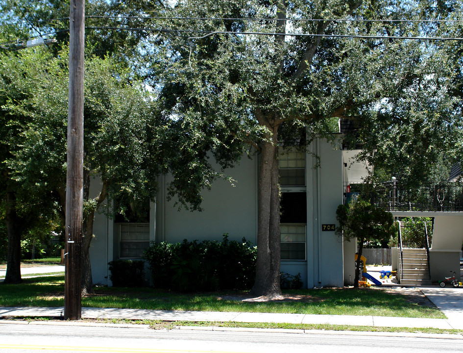 704 N Ingraham Ave in Lakeland, FL - Building Photo