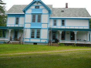 62 Doyle Ln, Unit 3 in South Royalton, VT - Building Photo - Building Photo