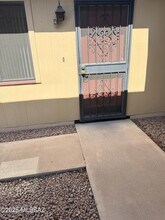 9153 E Broadway Blvd in Tucson, AZ - Building Photo - Building Photo