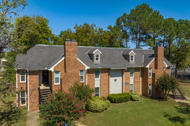 The Gatsby at Midtown Apartment Living