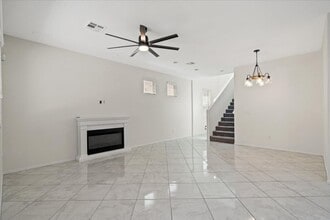 7782 Peaceful Trellis Dr in Las Vegas, NV - Building Photo - Building Photo