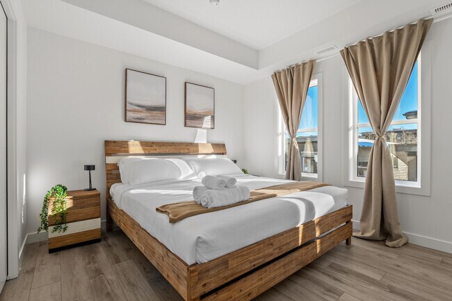 158 Spring Creek Common SW in Calgary, AB - Building Photo - Building Photo