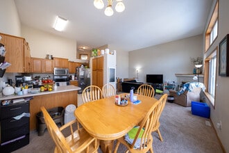 15124 Cimarron Way in Rosemount, MN - Building Photo - Building Photo