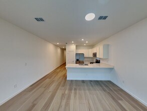 586 Holly Lks Dr in Orange Park, FL - Building Photo - Building Photo