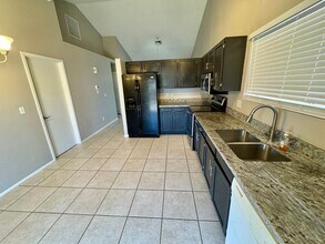 1111 N 64th St in Mesa, AZ - Building Photo - Building Photo