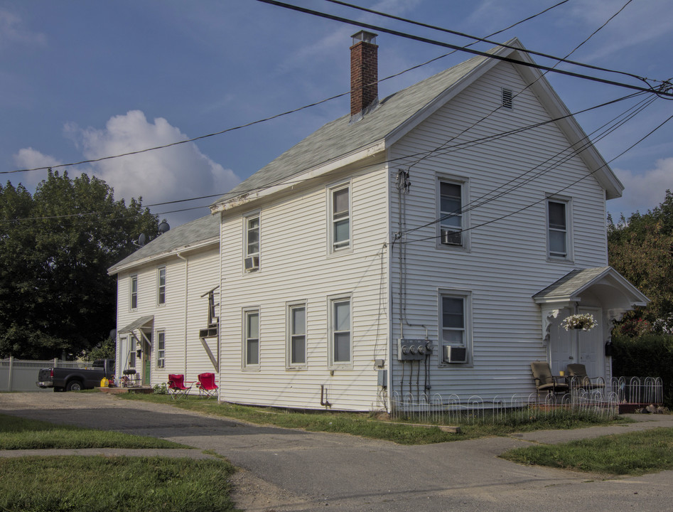 87 Union St in Brewer, ME - Foto de edificio