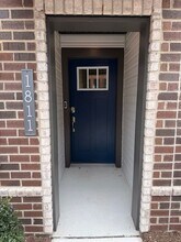 1811 Guilford Ave in Baltimore, MD - Building Photo - Building Photo