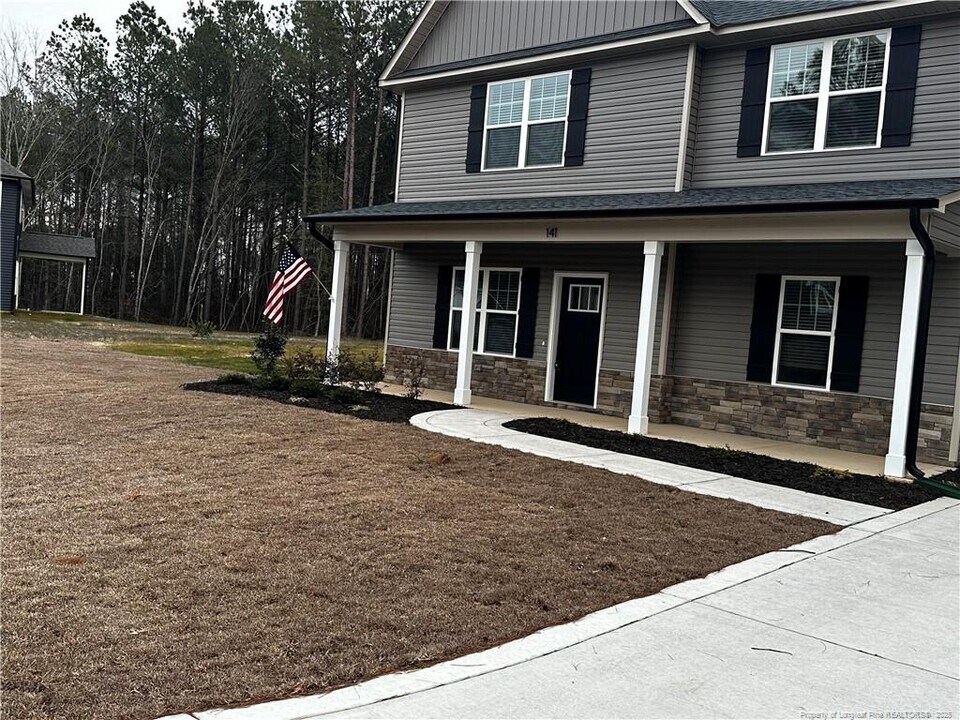 141 Sears Dr in Cameron, NC - Building Photo