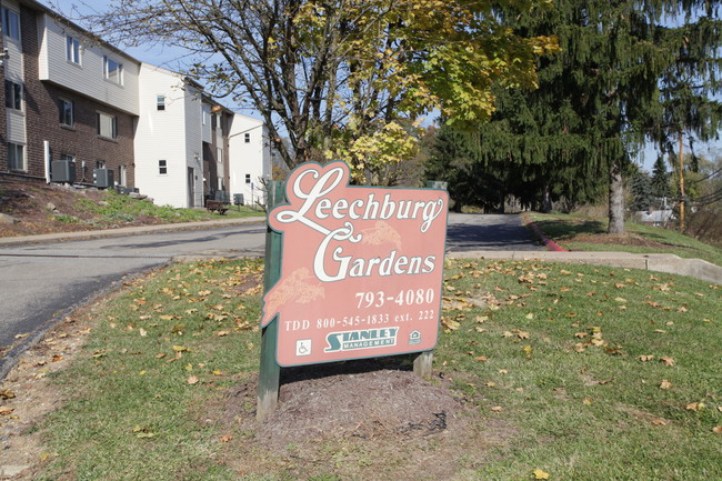 Leechburg Garden Apartments in Pittsburgh, PA - Foto de edificio - Building Photo