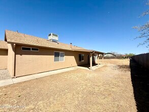 8561 E Posse Cir in Prescott Valley, AZ - Building Photo - Building Photo
