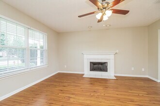 2211 New Port Dr in Spring Hill, TN - Building Photo - Building Photo