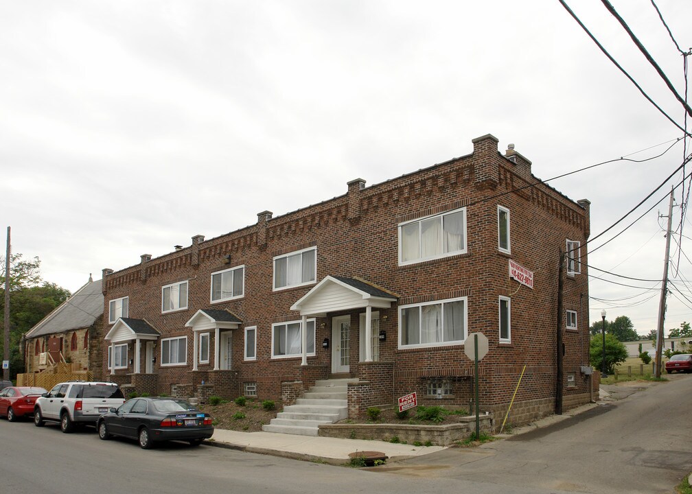 109-117 E 9th Ave in Columbus, OH - Building Photo