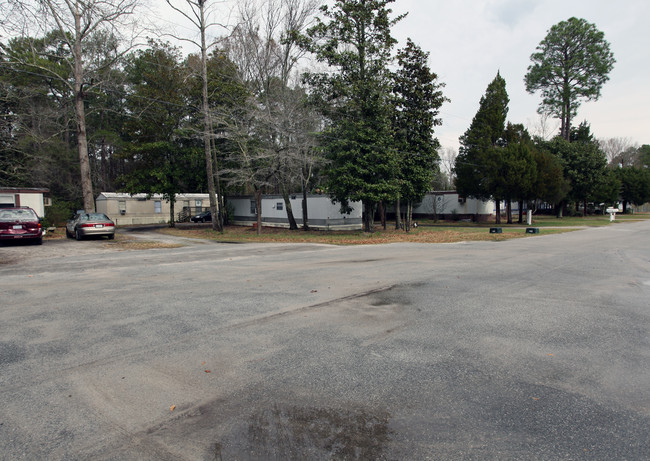 118 Perry Ave in Leland, NC - Building Photo - Building Photo