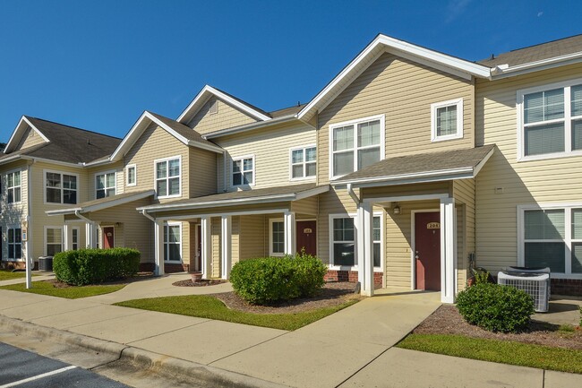 Cooper's Pointe Apartment Homes