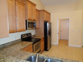 524 McGuire Blvd in Indian Harbour Beach, FL - Building Photo - Building Photo