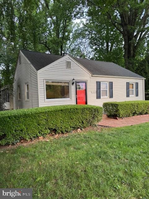 1920 Hillside Dr in Falls Church, VA - Building Photo - Building Photo