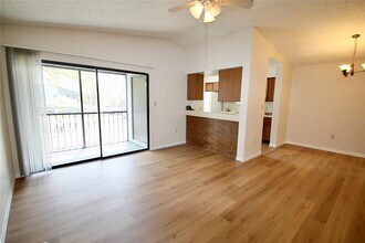 185 Waterfall Way in Altamonte Springs, FL - Building Photo - Building Photo