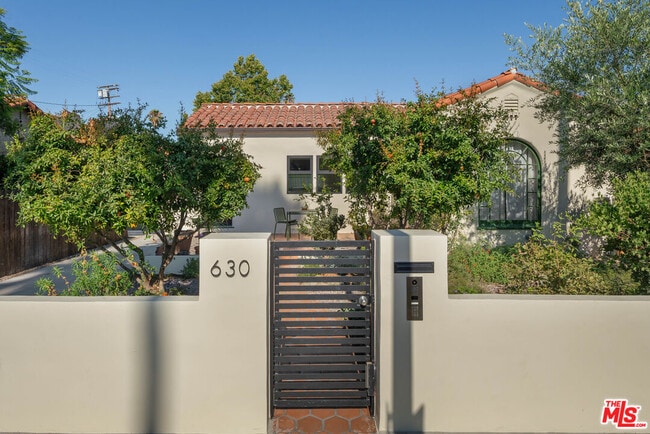 630 N Alta Vista Blvd in Los Angeles, CA - Building Photo - Building Photo