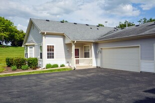 12168 White Tail Ln in Huntley, IL - Building Photo