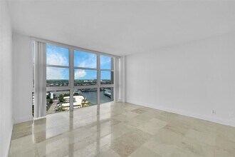 2841 N Ocean Blvd in Fort Lauderdale, FL - Building Photo - Building Photo