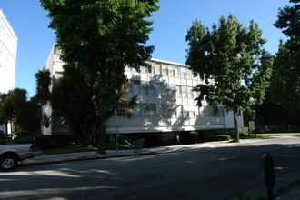 Bellevue Apartments in Burlingame, CA - Building Photo - Building Photo