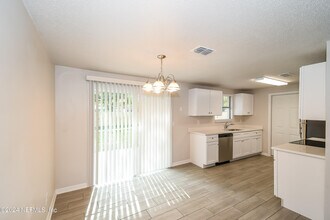 2771 Winchester Ave in Orange Park, FL - Building Photo - Building Photo