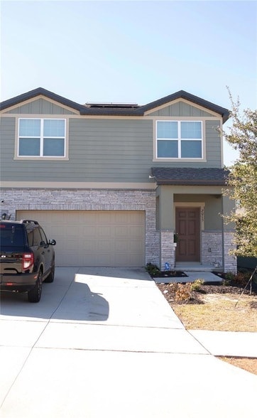 property at 2015 Hemingway Cir