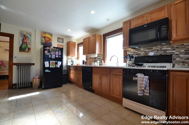 20 Lyne Rd, Unit 1