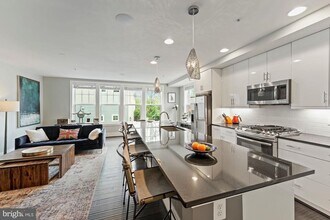 783 Morton St NW in Washington, DC - Building Photo - Building Photo