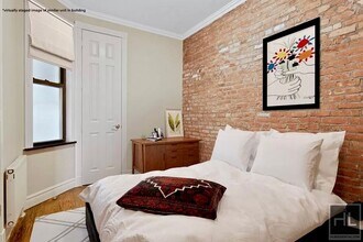 E 13TH ST. in New York, NY - Foto de edificio - Building Photo