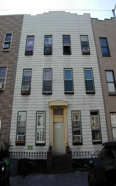 320 Harman Street Apartments