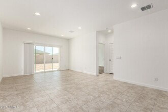 5507 Mearns Wy in San Tan Valley, AZ - Building Photo - Building Photo