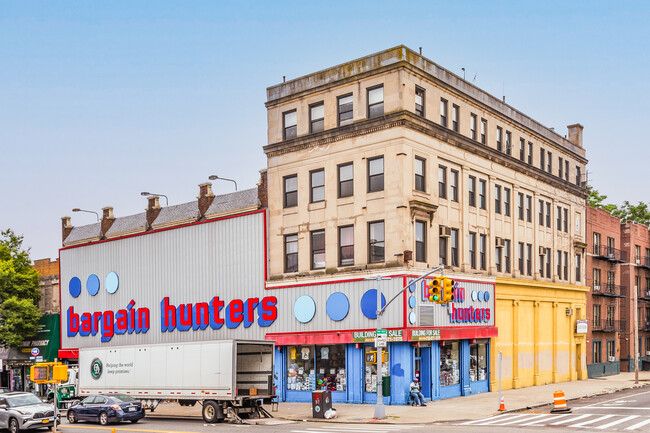 1526 Pitkin Ave in Brooklyn, NY - Building Photo - Building Photo