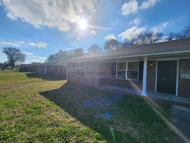 24 Paige St in Cartersville, GA - Building Photo - Building Photo