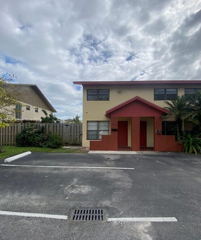 property at 1616 NE 151st St