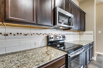 122 Wickersham in Conroe, TX - Building Photo - Building Photo