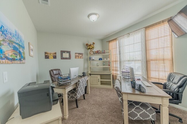 6825 Jamestown St in Midland, TX - Building Photo - Building Photo