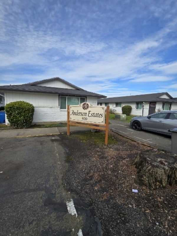 property at 626 NE Anderson St